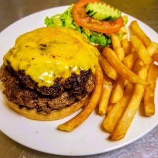 Beef Steak Gourmet Burger 1/2lbs & Fries